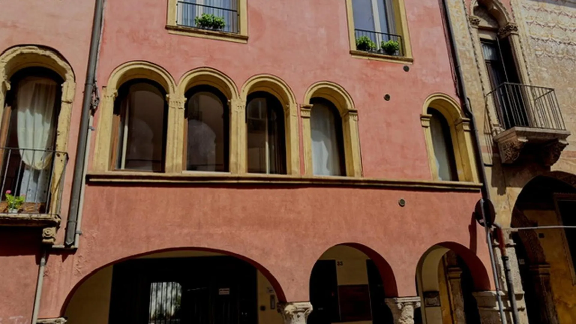 Ponte Degli Angeli Modern And Central Apartment! Vicenza 0*,